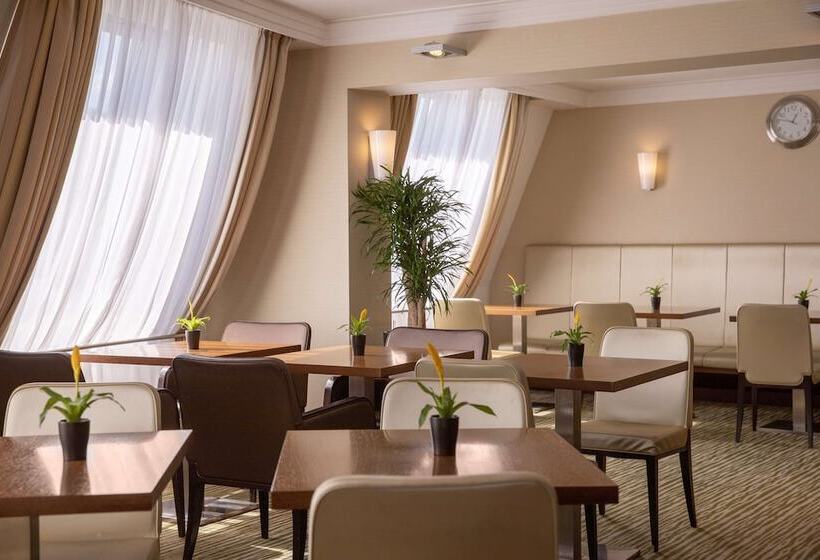 سوییت اجرایی, Hilton Prague Old Town