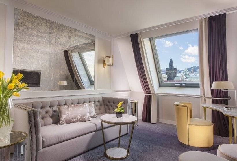 سوییت اجرایی, Hilton Prague Old Town