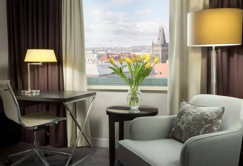 Deluxe-huone, Hilton Prague Old Town