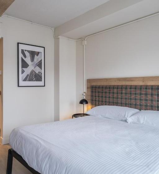 Superior Familiekamer, Latroupe Grand Place Hostel