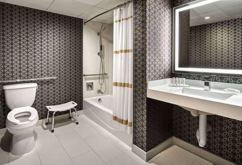 غرفة كلوب, Los Angeles Airport Marriott