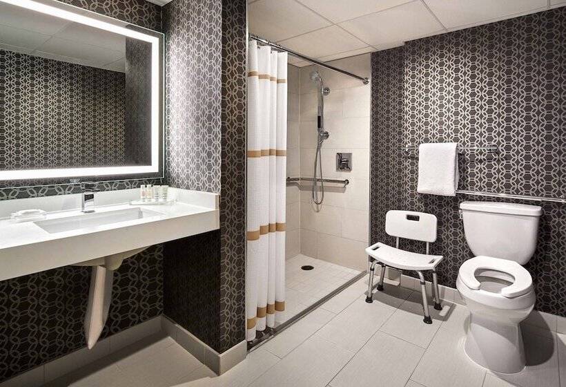 غرفه قياسيه سريرين مزدوجين, Los Angeles Airport Marriott