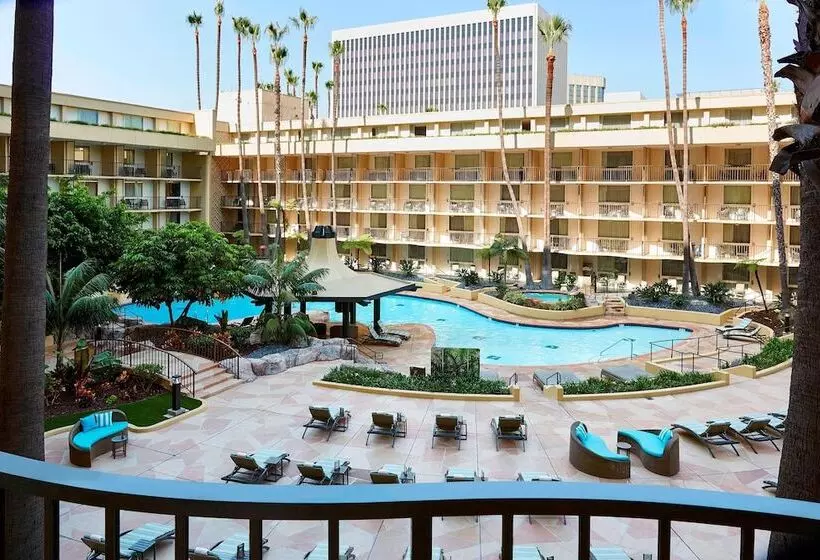 Standard-huone 2 Parivuodetta, Los Angeles Airport Marriott