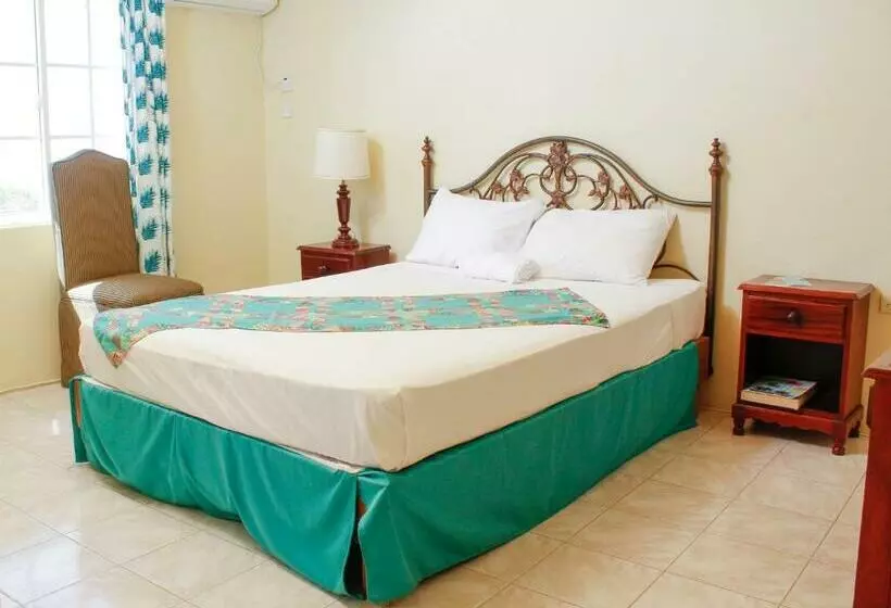 اتاق لوکس با بالکن و چشم‌انداز دریا, Ocean Palms