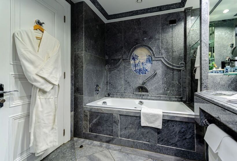 اتاق استاندارد با چشمانداز رودخانه, Olissippo Lapa Palace – The Leading Hotels Of The World