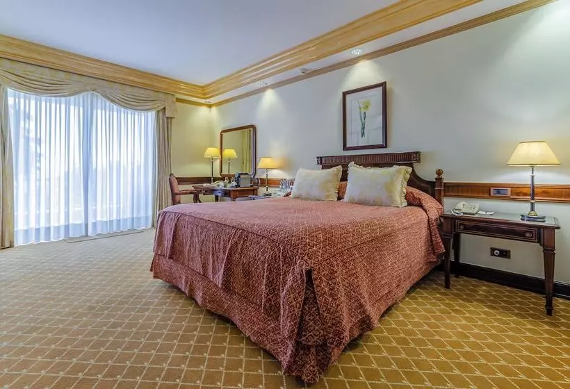 اتاق استاندارد با چشمانداز رودخانه, Olissippo Lapa Palace – The Leading Hotels Of The World