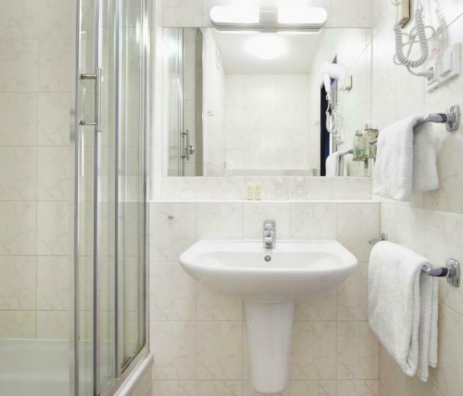 Quarto Deluxe, Orea Hotel Pyramida Praha