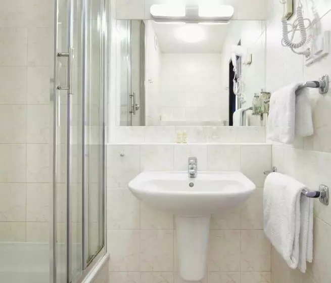 Deluxe-huone, Orea Hotel Pyramida Praha