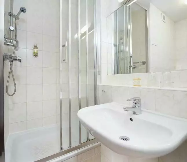 Deluxe-huone, Orea Hotel Pyramida Praha