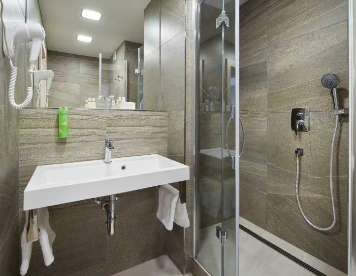 جناح ديلوكس, Orea Hotel Pyramida Praha