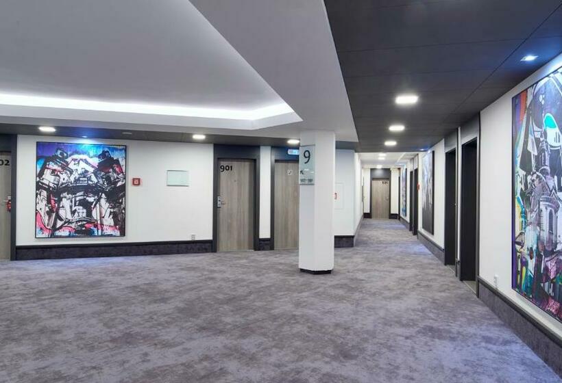 Quarto Executivo, Orea Hotel Pyramida Praha