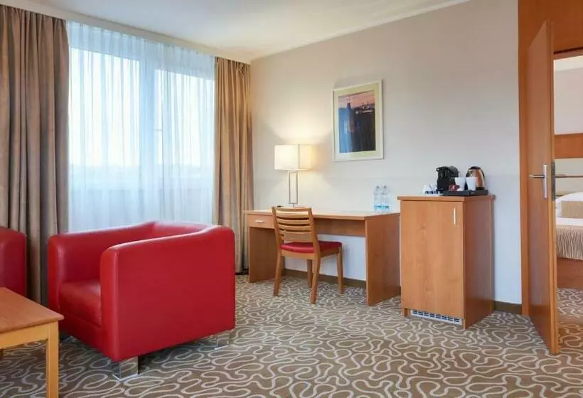 Classic-sviitti, Orea Hotel Pyramida Praha