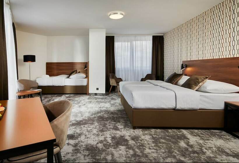 غرفة تنفيذية, Orea Hotel Pyramida Praha