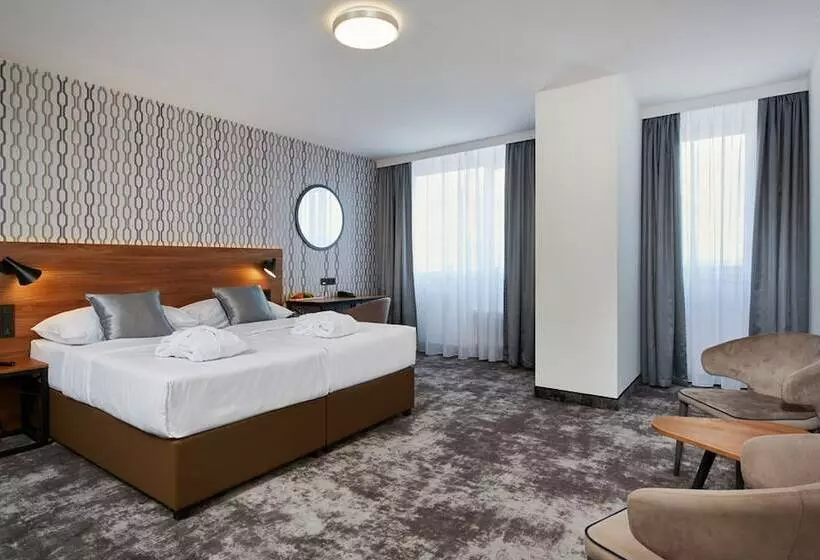 Executive-huone, Orea Hotel Pyramida Praha