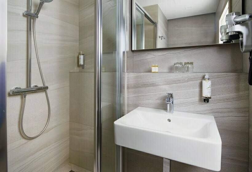 Quarto Executivo, Orea Hotel Pyramida Praha