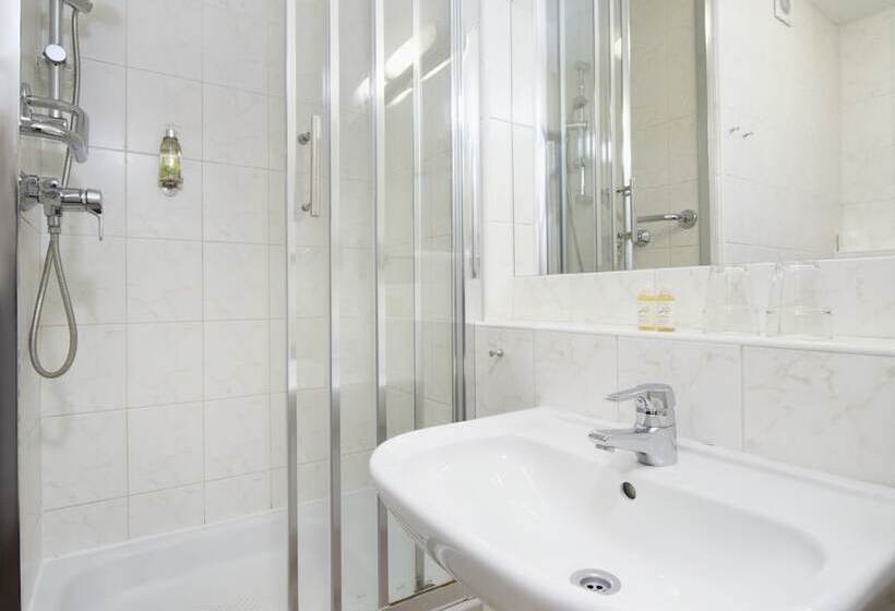 غرفة ديلوكس, Orea Hotel Pyramida Praha