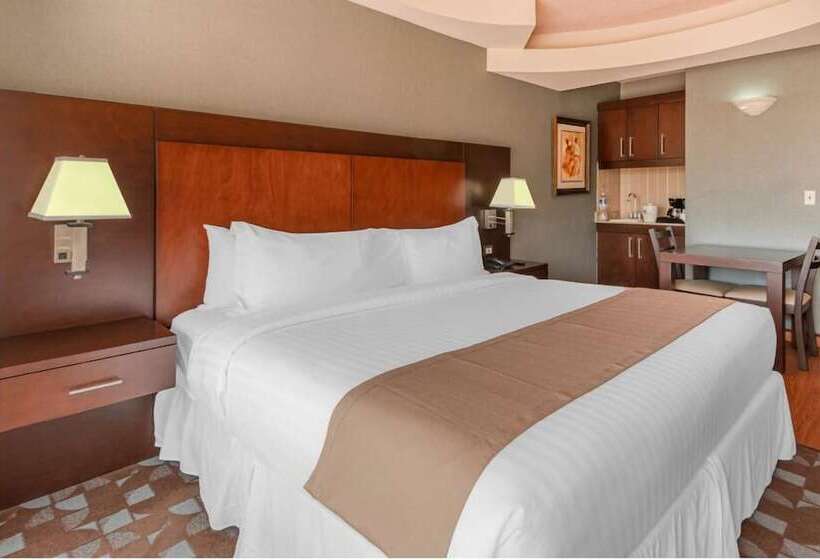 سوییت جونیور, Plaza San Martin