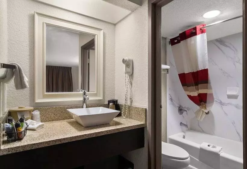デラックスルーム, Red Roof Inn Kingsland