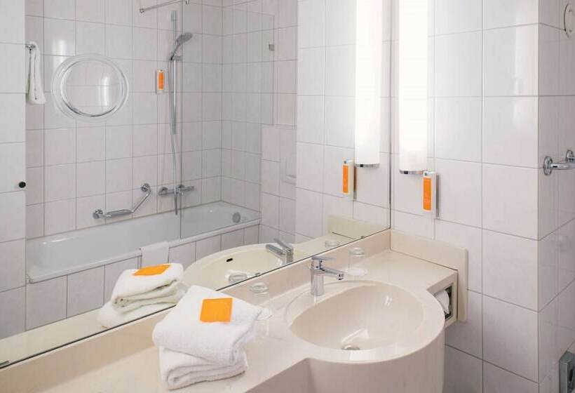 Номер Комфорт, Vienna House Easy By Wyndham Castroprauxel