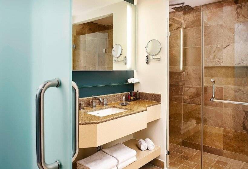 סוויטה נוף לים, Marriott Puerto Vallarta Resort & Spa