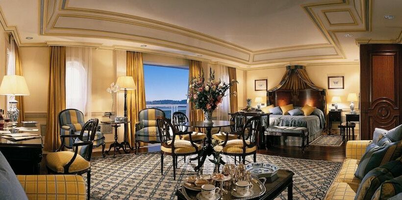 اتاق لوکس, Olissippo Lapa Palace – The Leading Hotels Of The World