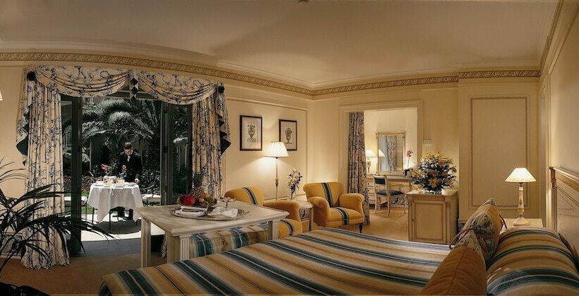 اتاق لوکس, Olissippo Lapa Palace – The Leading Hotels Of The World