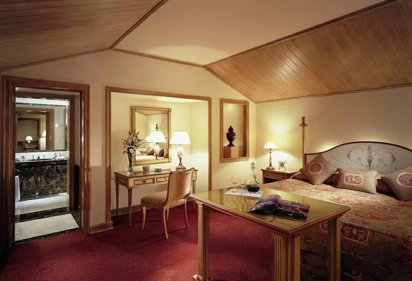 اتاق سوپریور, Olissippo Lapa Palace – The Leading Hotels Of The World