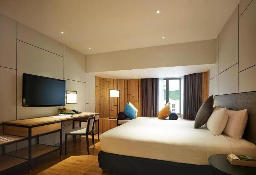 Люкс, Parkroyal Penang Resort