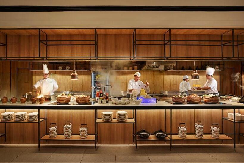 סוויטה, Parkroyal Penang Resort