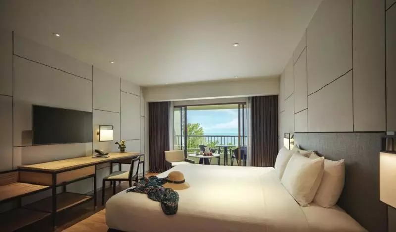 オーシャンビューのプレミアムルーム。, Parkroyal Penang Resort
