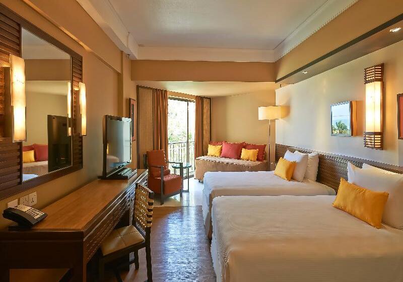 חדר דלוקס נוף לים, Parkroyal Penang Resort