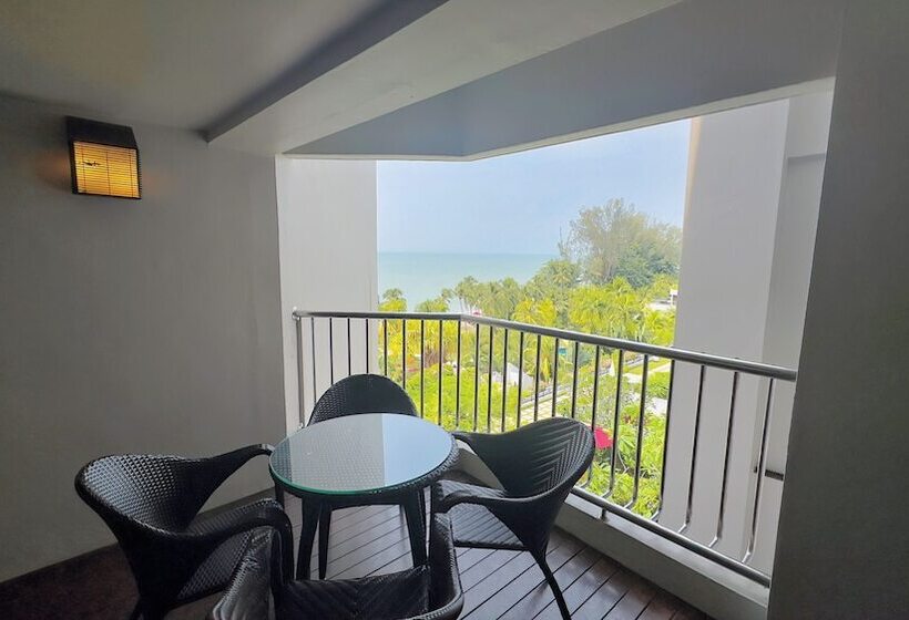 חדר משפחתי פרמיום, Parkroyal Penang Resort