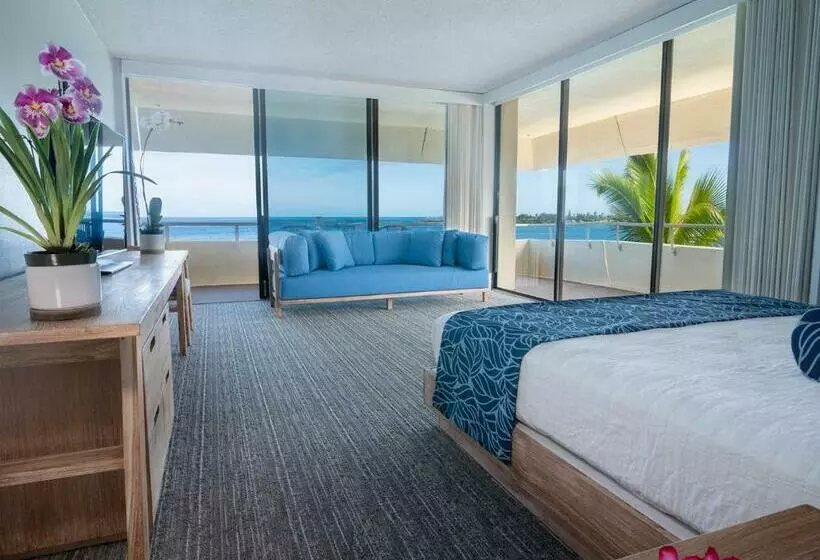 اتاق لوکس با تخت بزرگ, Royal Kona Resort