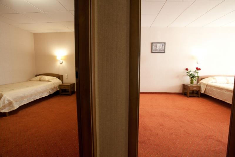 اتاق خانوادگی, Airinn Vilnius