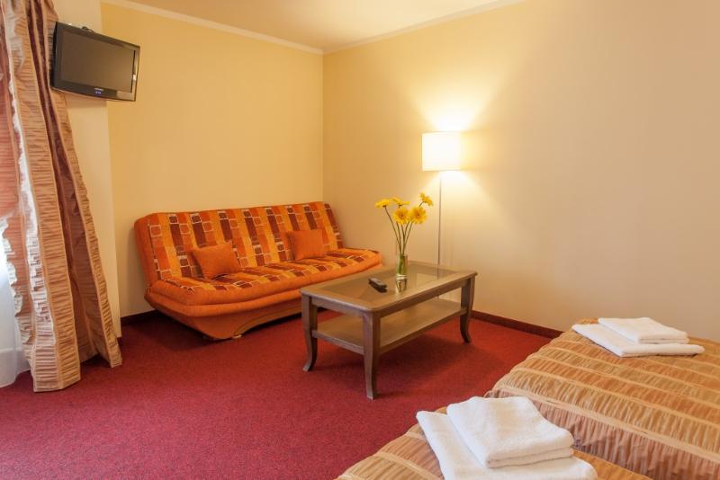 اتاق استاندارد سه نفره, Airinn Vilnius