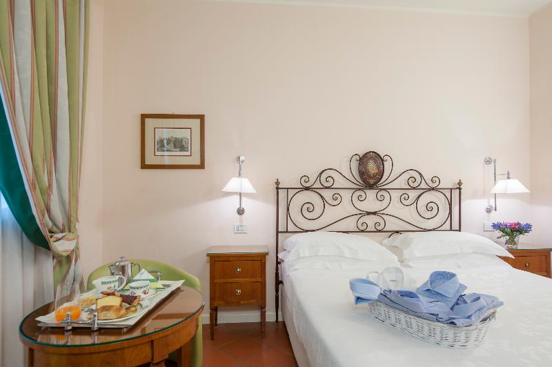 اتاق استاندارد سه نفره, Airinn Vilnius