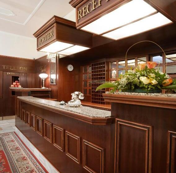 غرفة قياسية مزودة بجاكوزى, Excelsior