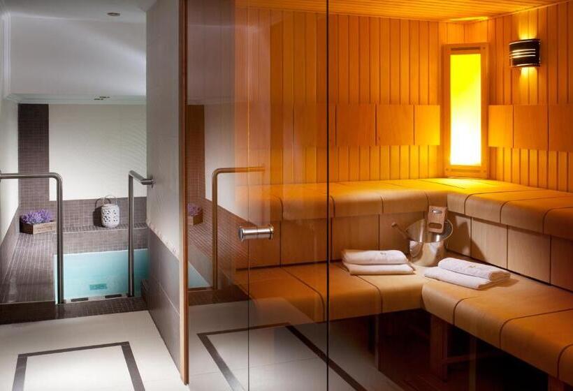 غرفة قياسية, Excelsior