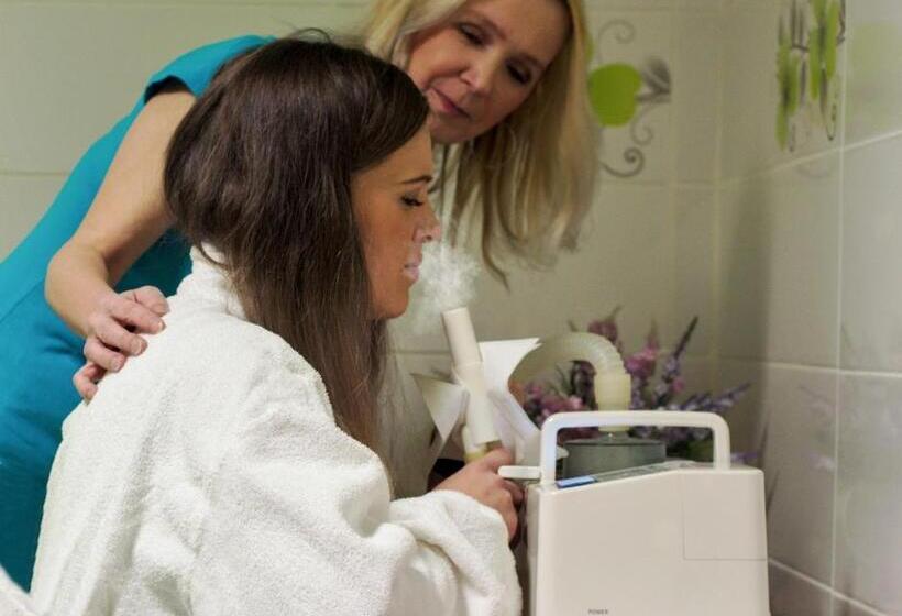 غرفة قياسية, Excelsior