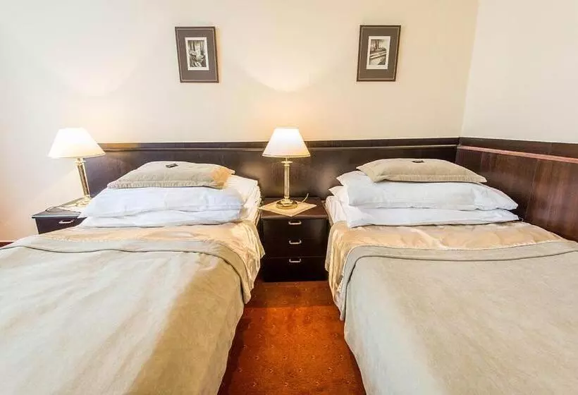 اتاق استاندارد, Monti Spa