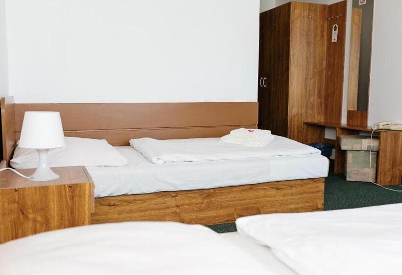 اتاق استاندارد, Slovakia