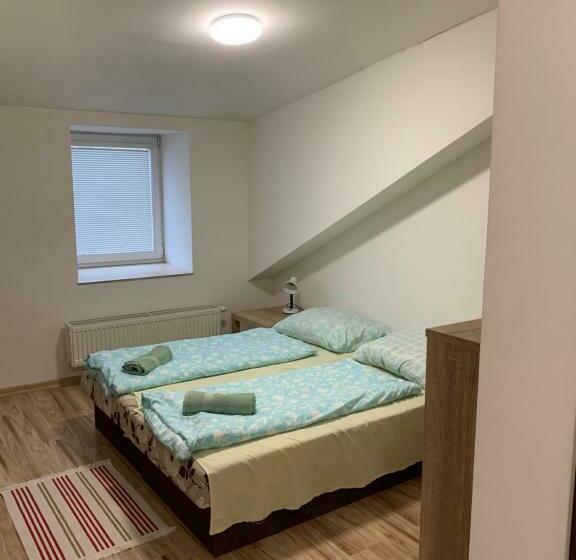 غرفة قياسية ثلاثية, Tatra