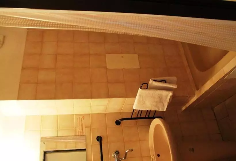 اتاق استاندارد سه نفره, Sporthotel Bohemia