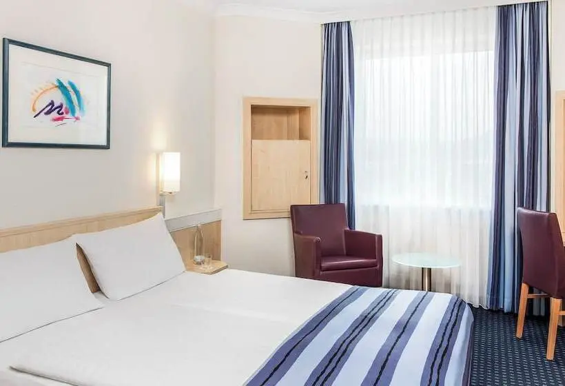 اتاق راحتی, Freiburg City Center By Leonardo Hotels