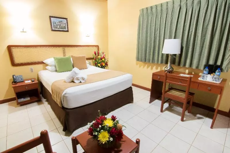 اتاق استاندارد با تخت بزرگ, Best Western Executive Inn