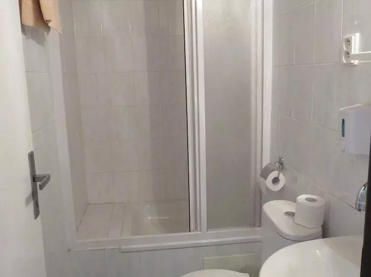 Standard Room, Hasa