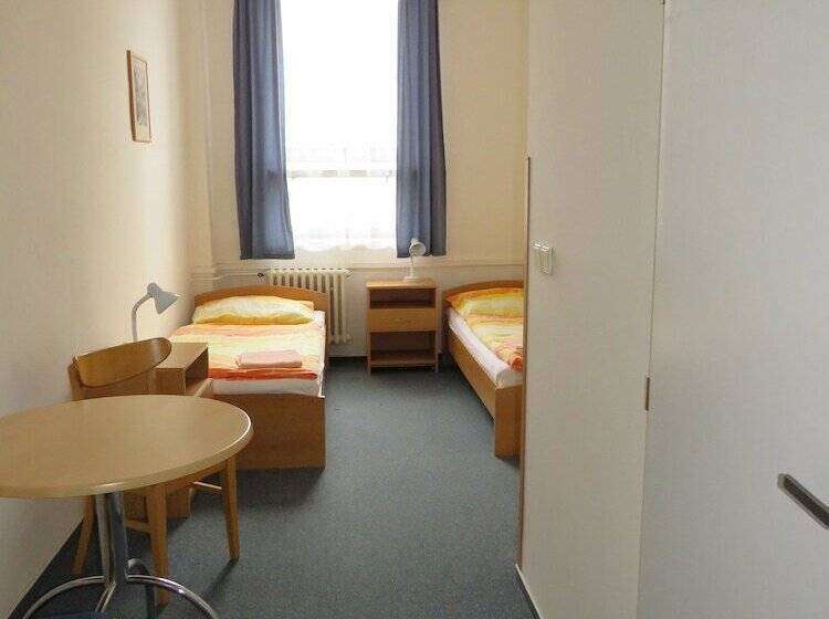 Cameră Standard, Hasa