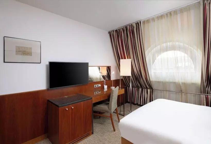 Standardzimmer, K+k Hotel Opera