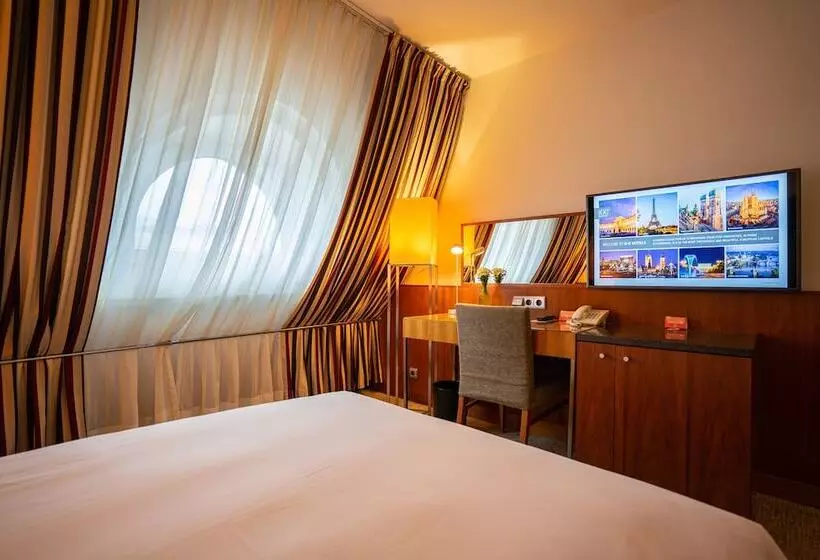 Standardzimmer, K+k Hotel Opera