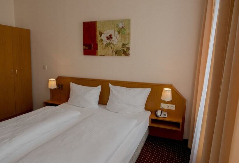 标准间, Lumen Am Hauptbahnhof